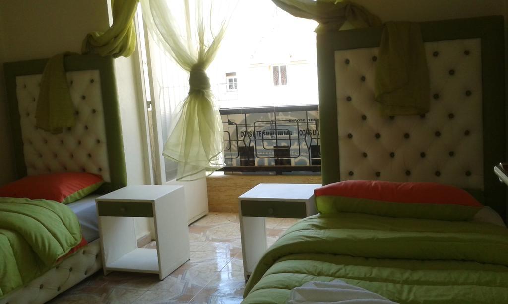 Hotel School Ersat Azru Kültér fotó